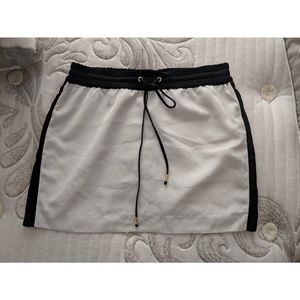 Express A line Mini Skirt